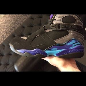 Untouched aqua 8s